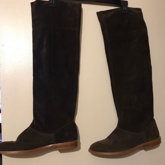 Zara Shoes - Suede Boots